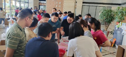 �ȷ����������뼶ͬ��ȫ������,����˲�伴֪����